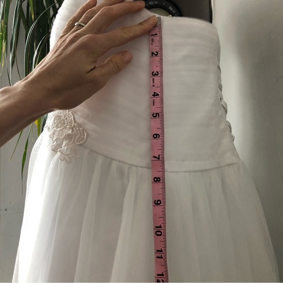 Custom Tailored Women’s Lace Corset White Wedding Dress w/cape and gloves Sz M - Picture 14 of 17